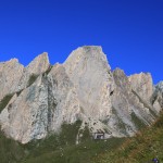 Die Sajat Hütte unterhalb des Sajatkopfes